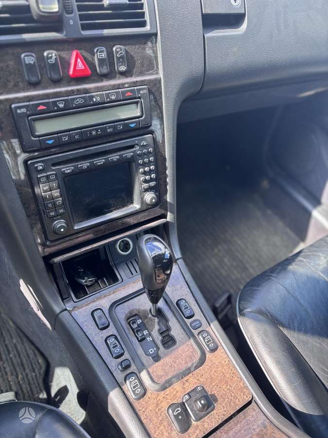 Mercedes-Benz 220 2 2cdi 2 7cdi 3 2cdi