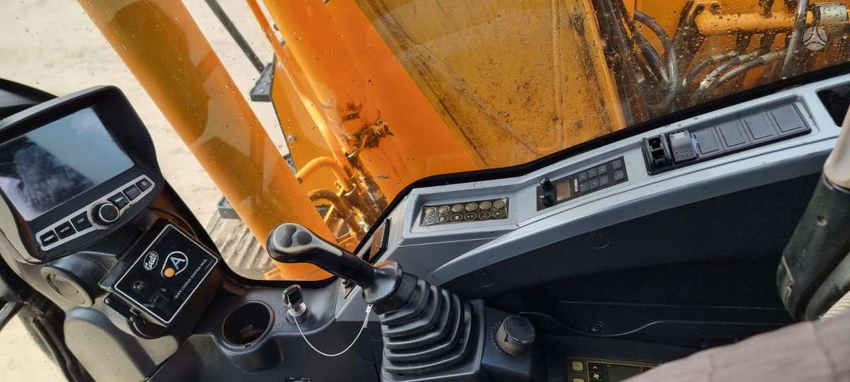 Hyundai R145 LCR - 9A, экскаваторы