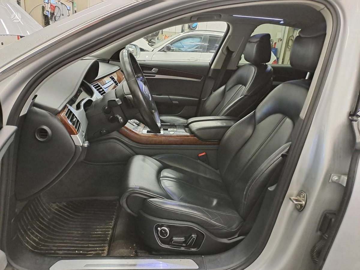 Audi A8 for parts