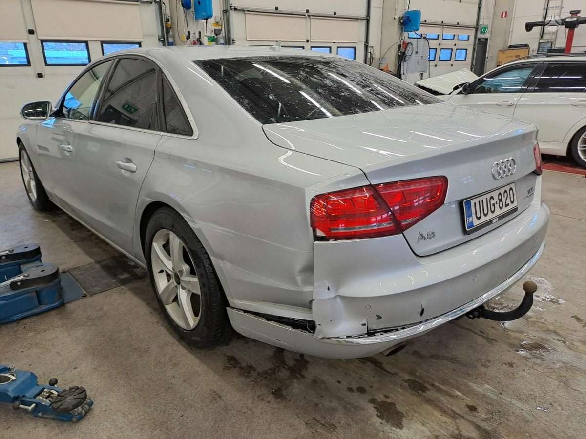 Audi A8 for parts