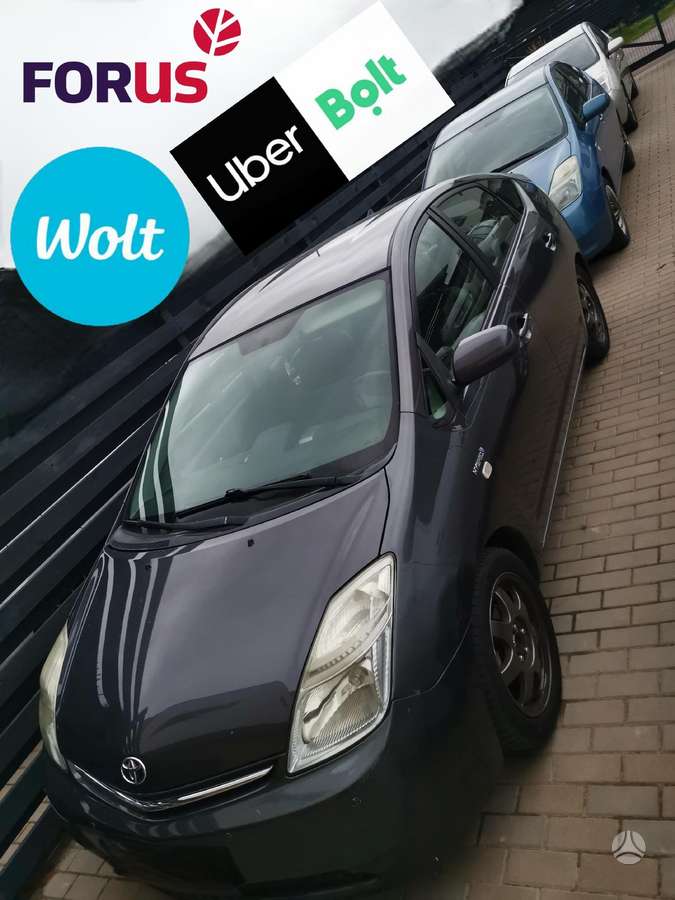 Toyota Prius, hečbekas