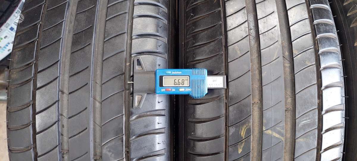 Michelin, летние 215/60 R17