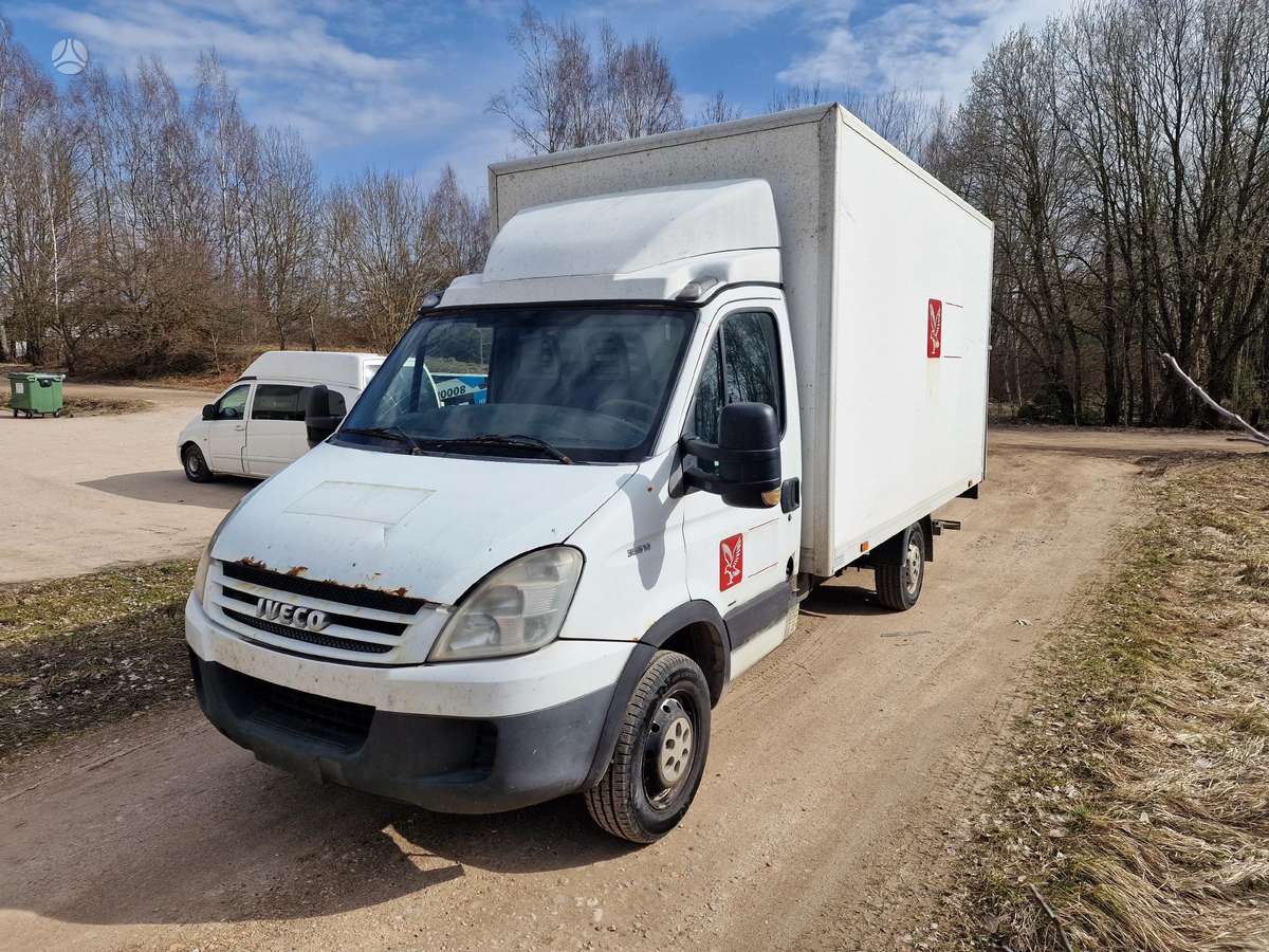 Iveco Daily rezerves daļās. Dalimis