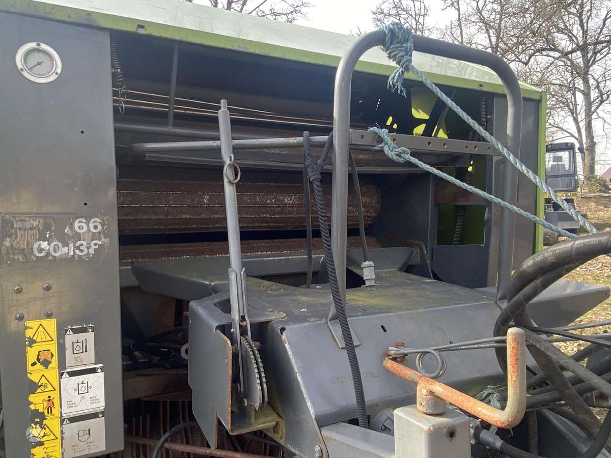 Claas 355, balers