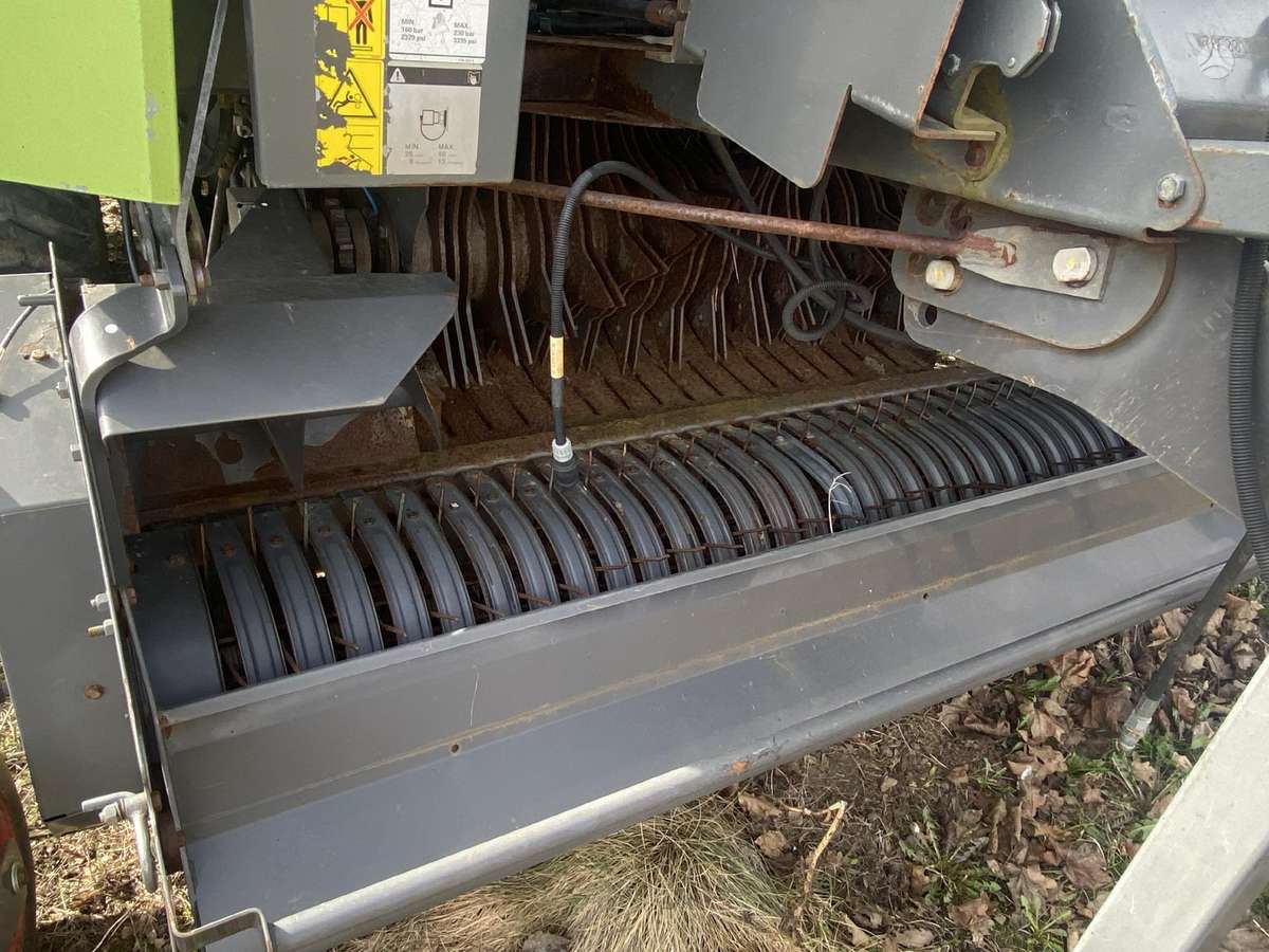 Claas 355, balers