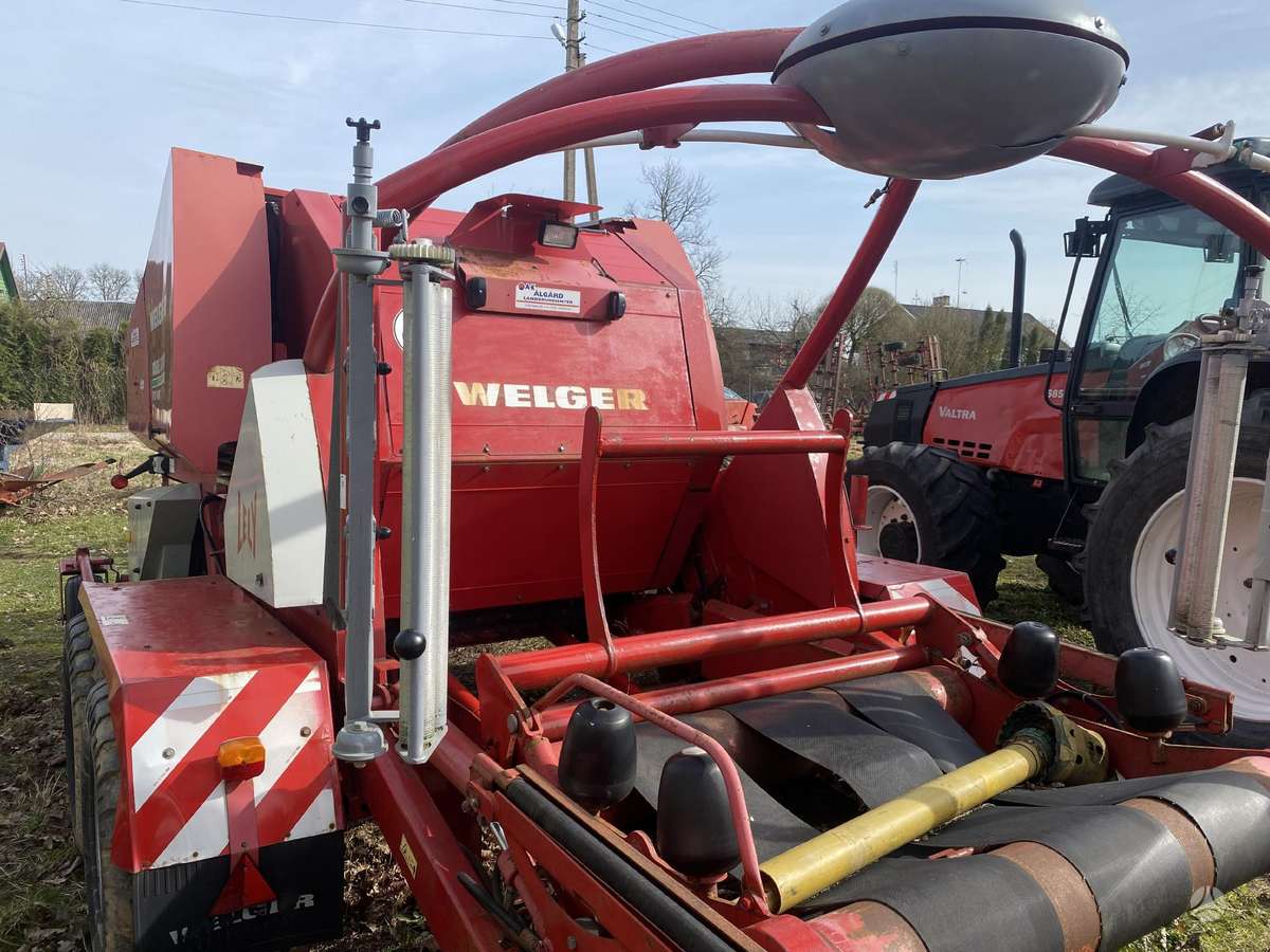 Claas 355, balers