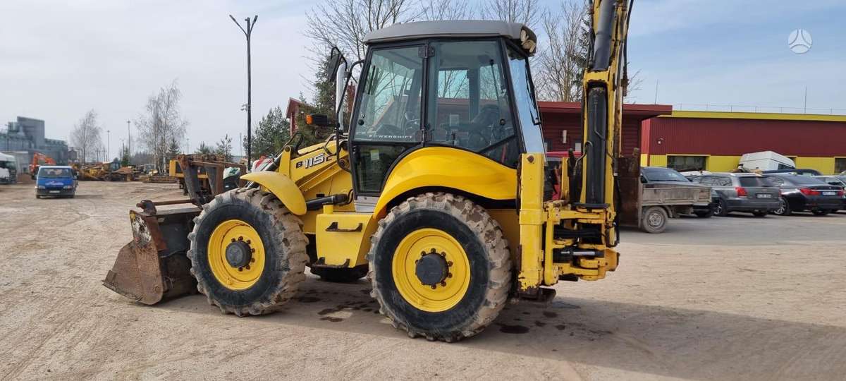 New Holland B115 C, excavator loader