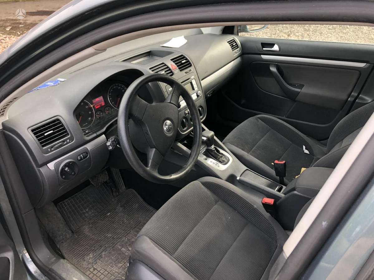 Volkswagen Jetta rezerves daļās