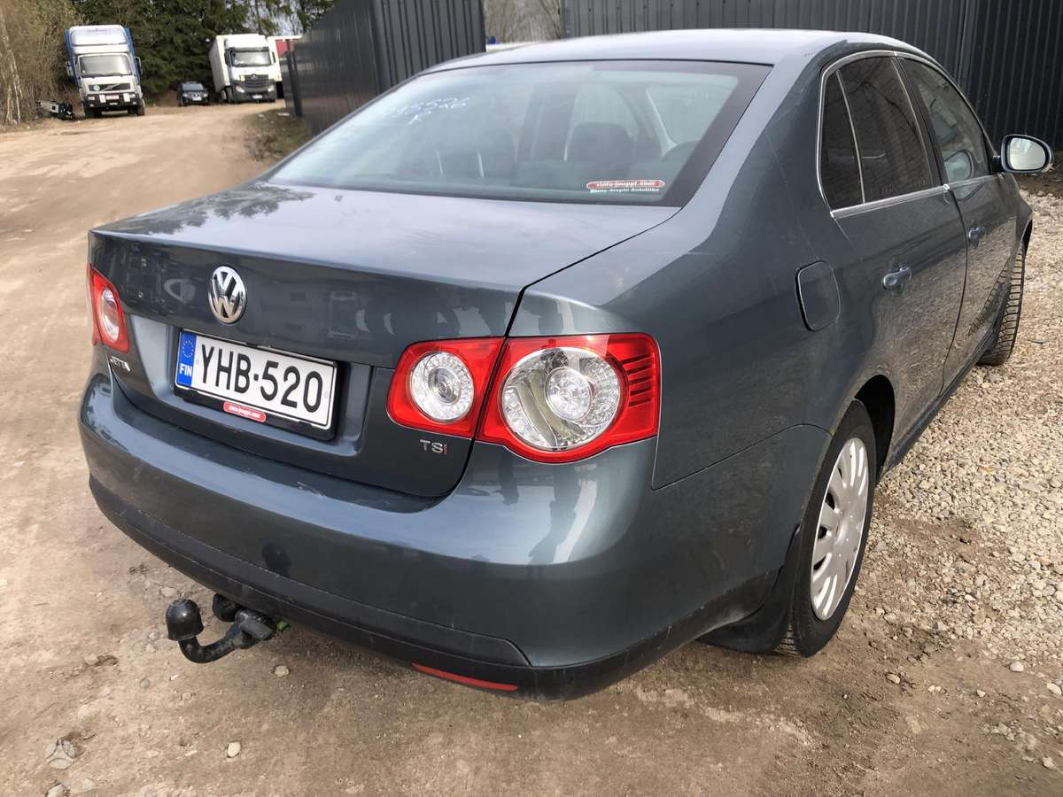Volkswagen Jetta rezerves daļās