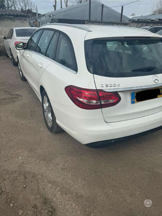 Mercedes-Benz C160 626 951