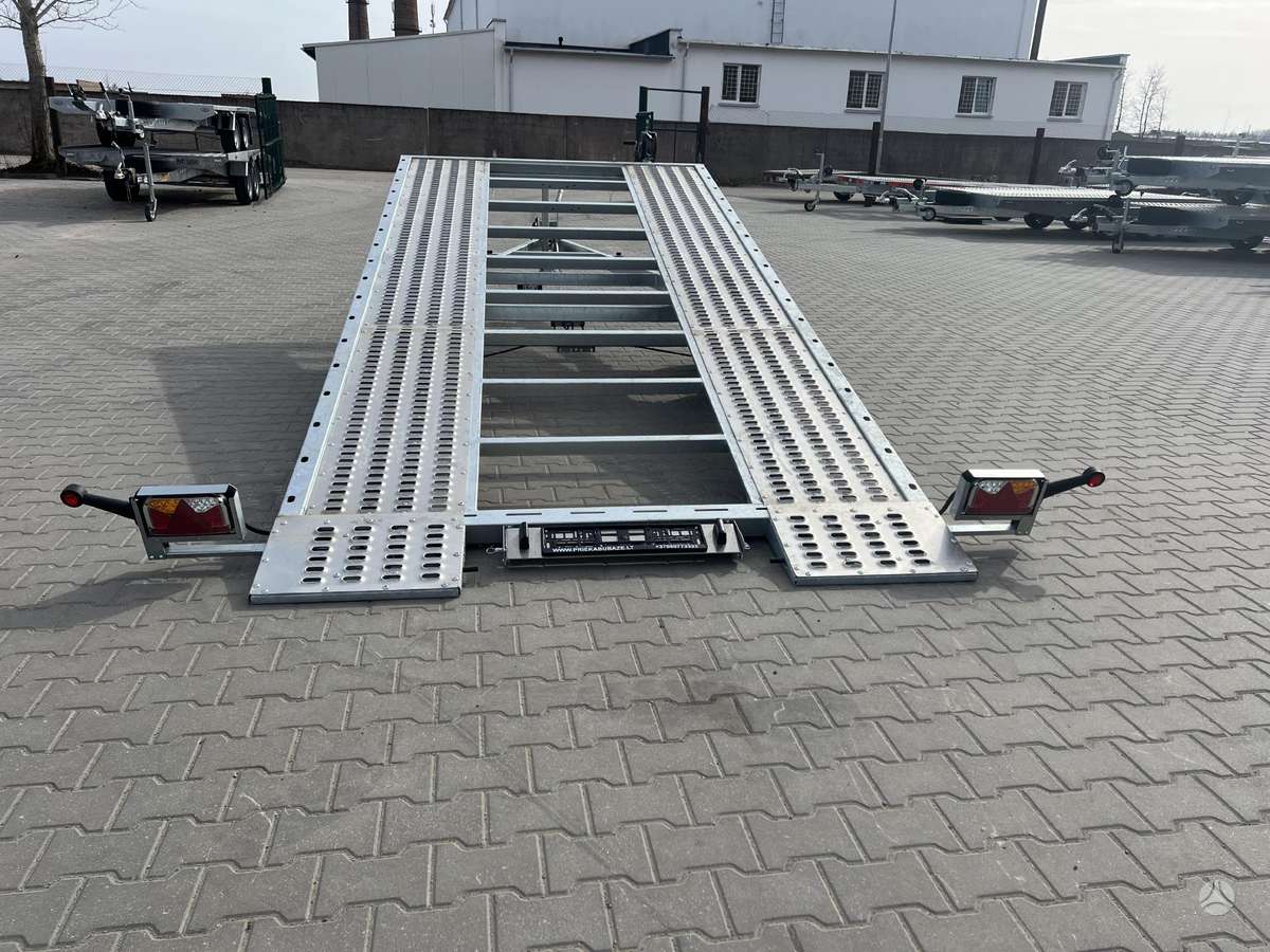 LORRIES PLI27-4521, auto transporter
