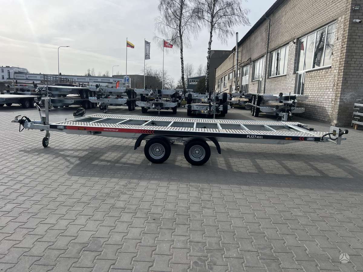 LORRIES PLI27-4521, auto transporter