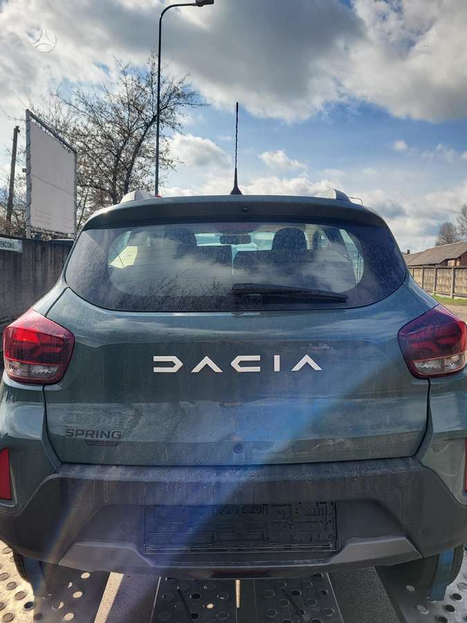 Dacia Spring по частям