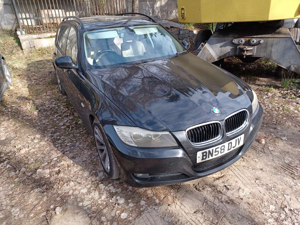 BMW 320