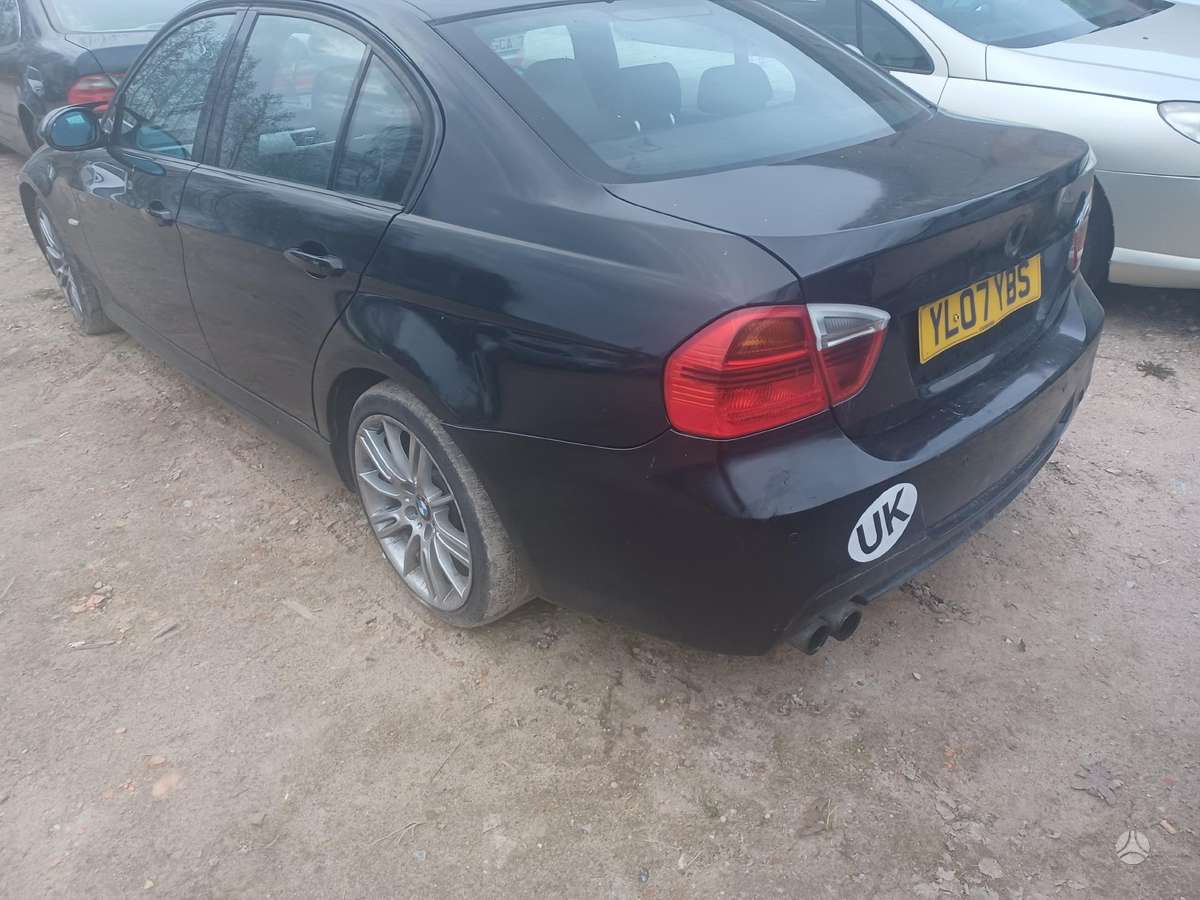 BMW 325