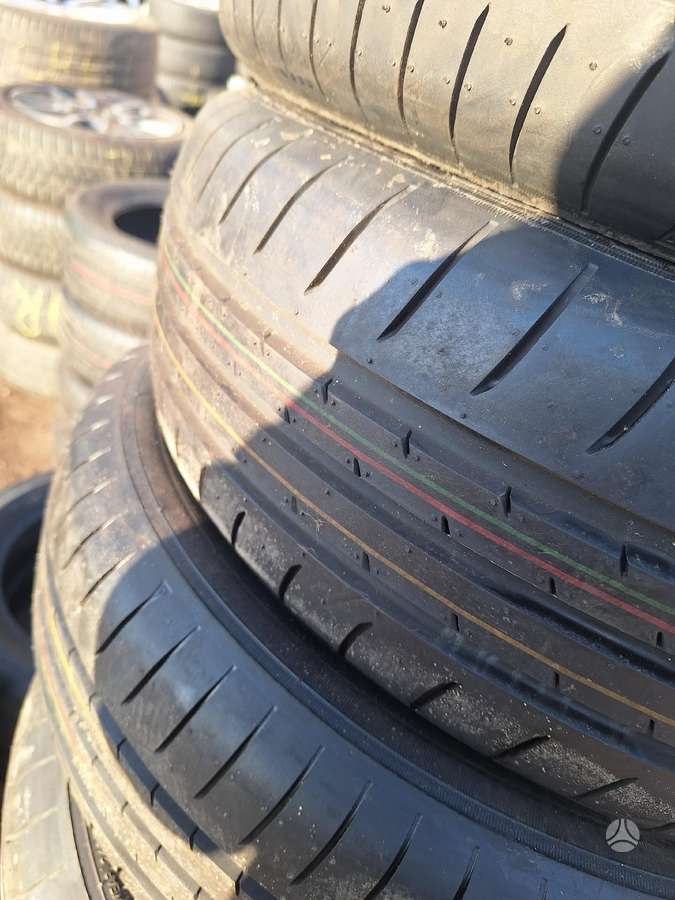 Toyo, летние 185/60 R16