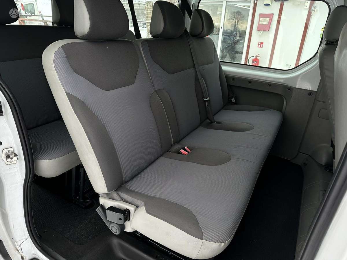 Renault Trafic, preču
