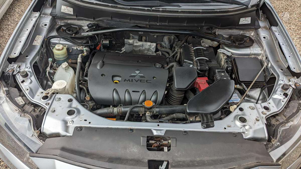 Mitsubishi Outlander, 204B11, engine parts