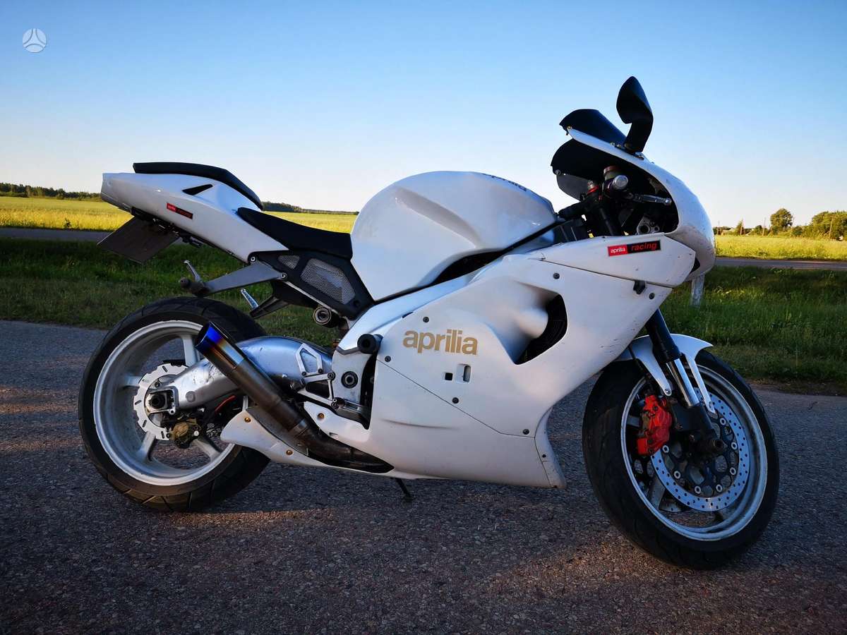 Aprilia Rsv Cc Sportiniai Superbikes M A