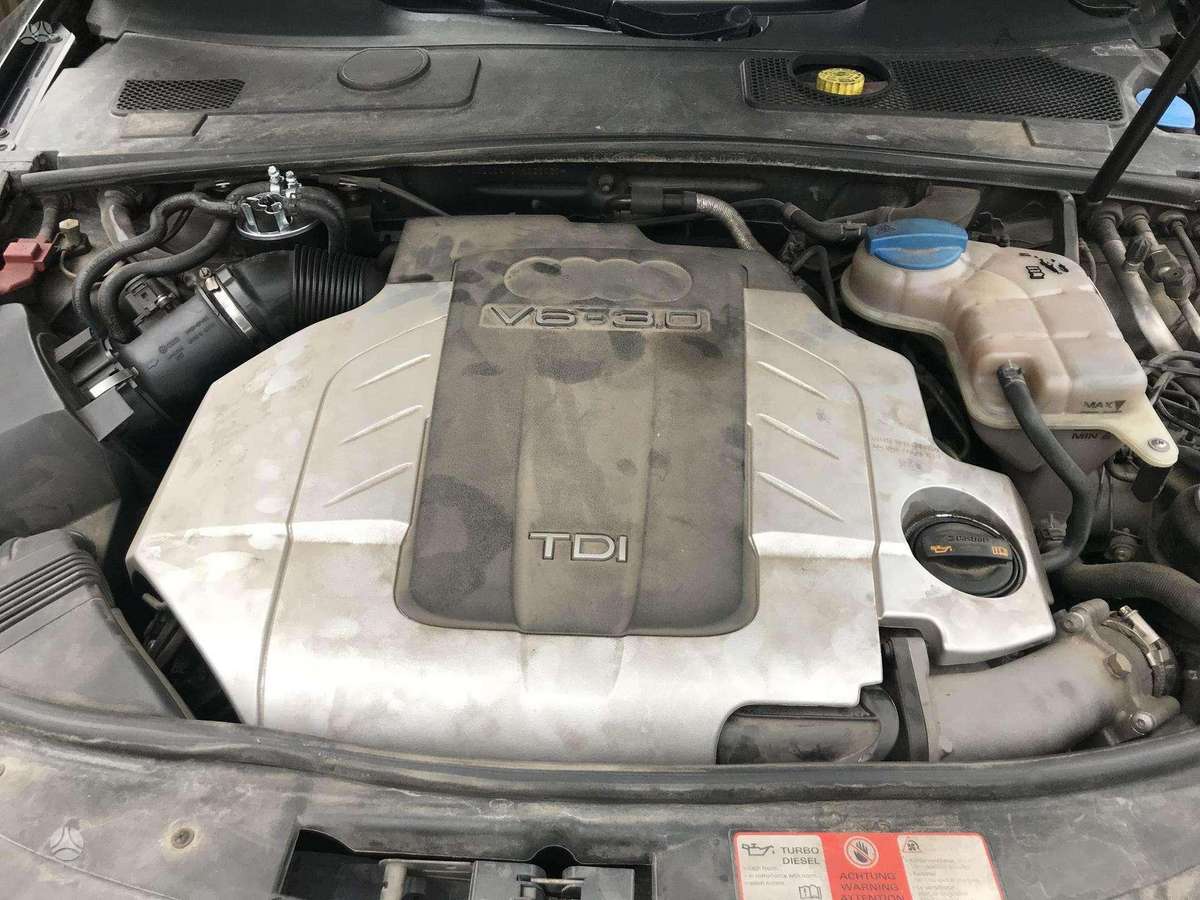 Audi A6 allroad 37060494339 12