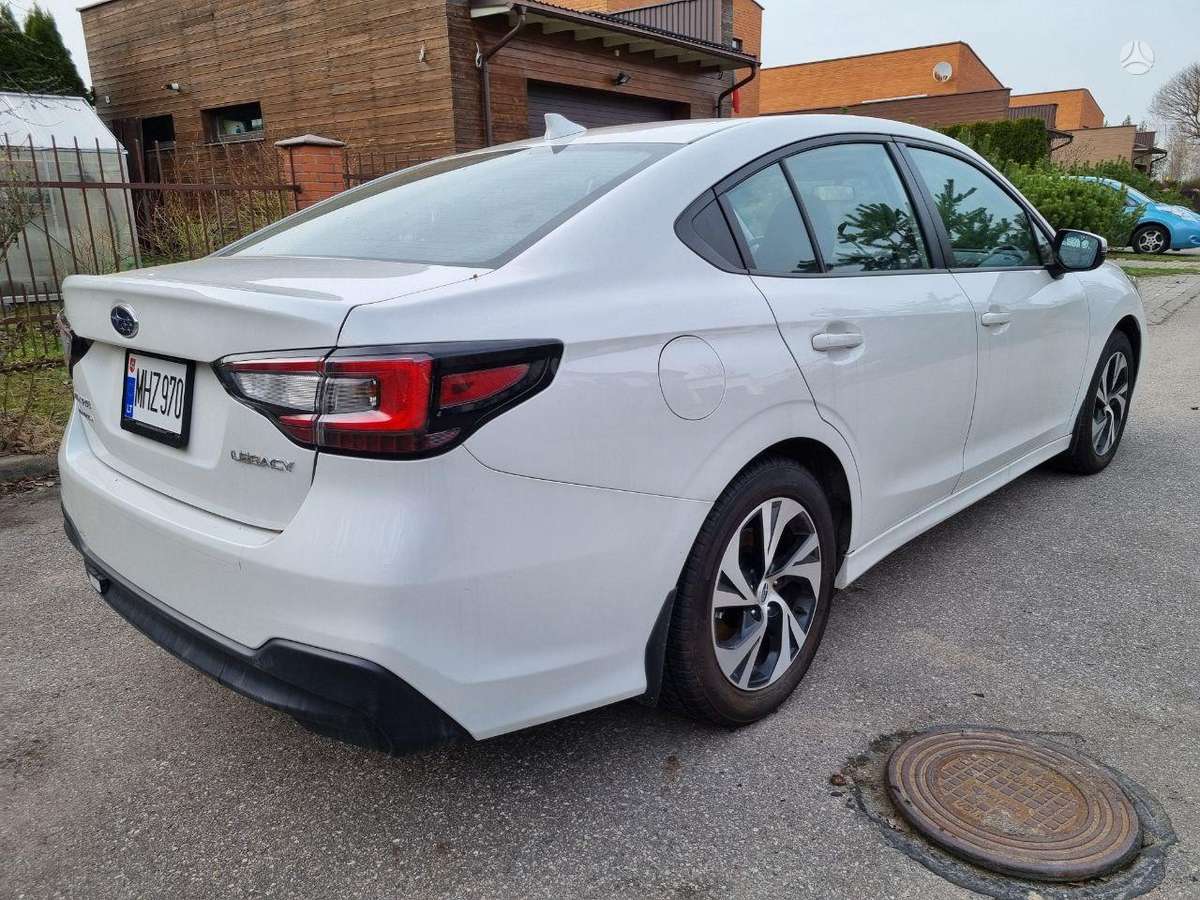 Subaru Legacy - 9