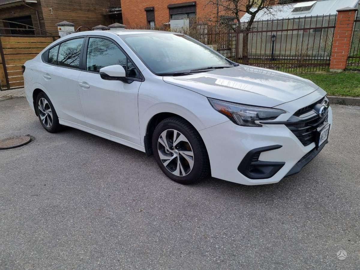 Subaru Legacy - 12