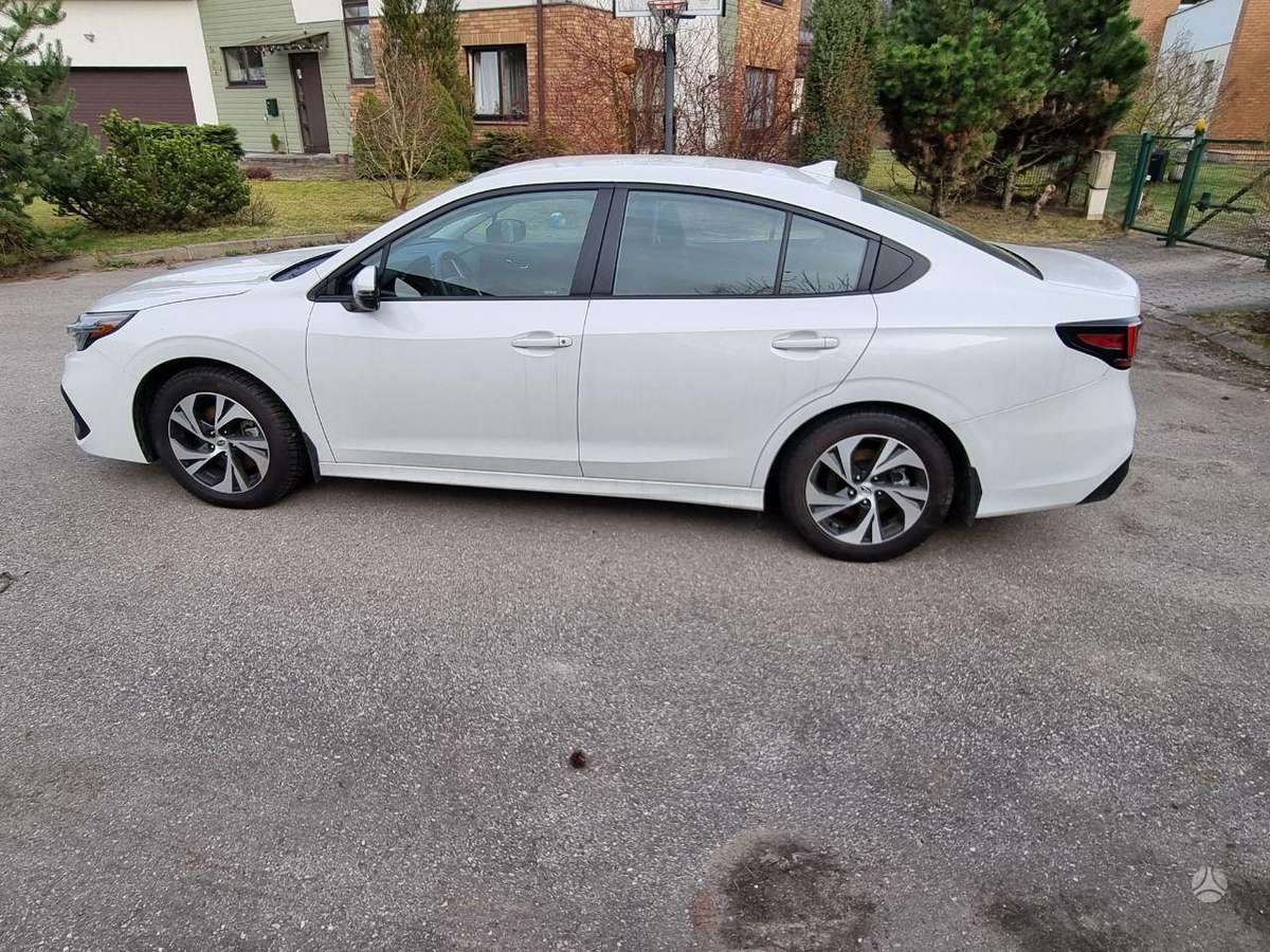 Subaru Legacy - 5