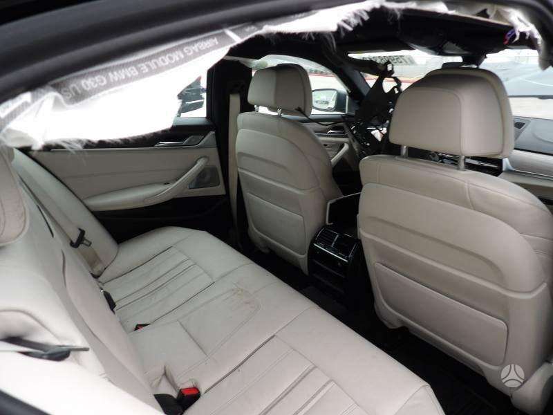 BMW 540 kėbulo dalys