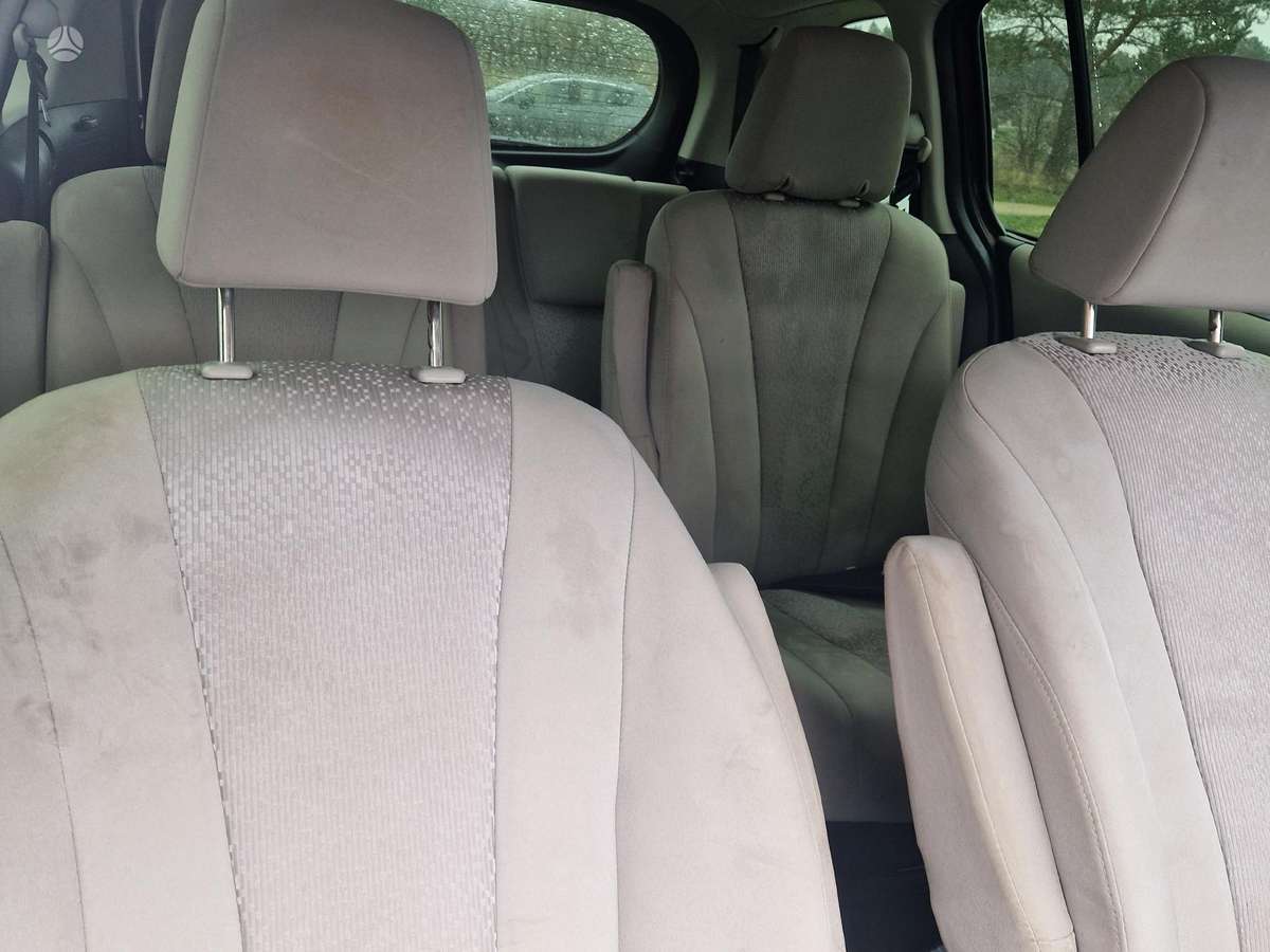 Mazda 5 по частям