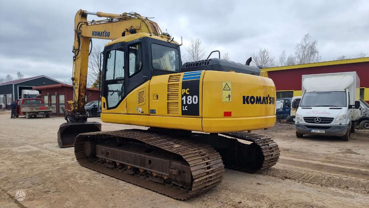 Komatsu PC180 LC-7EO, экскаваторы