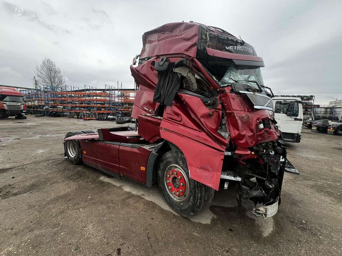 Volvo FH, vilcējs
