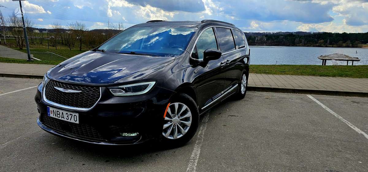Chrysler Pacifica, 3.6 l., Минивэн