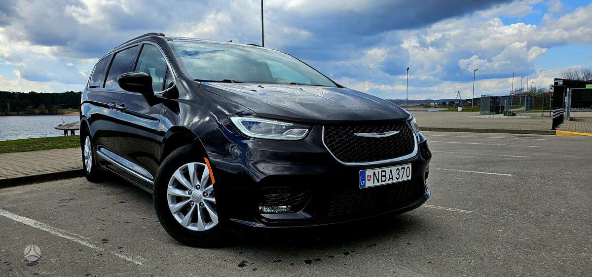Chrysler Pacifica, 3.6 l., Минивэн
