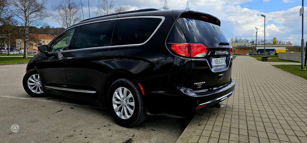 Chrysler Pacifica, 3.6 l., vienatūris