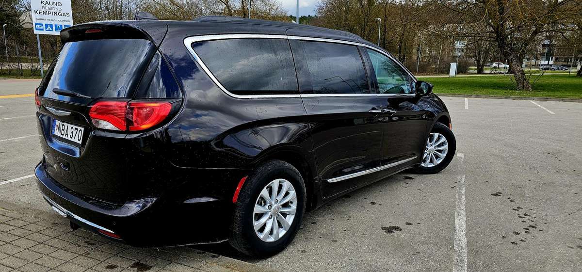 Chrysler Pacifica, 3.6 l., Минивэн