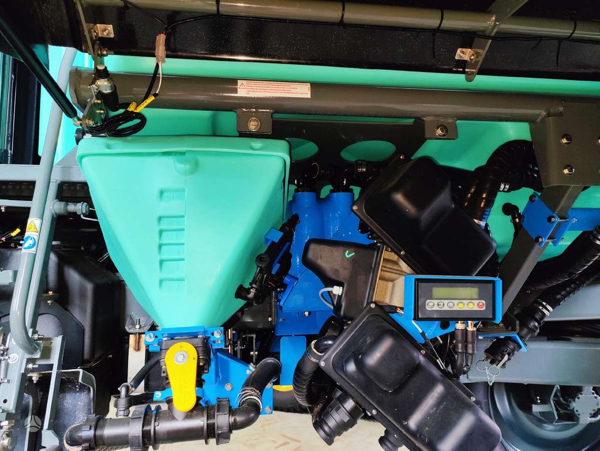 Berthoud RAPTOR 5240, self-propelled sprayers