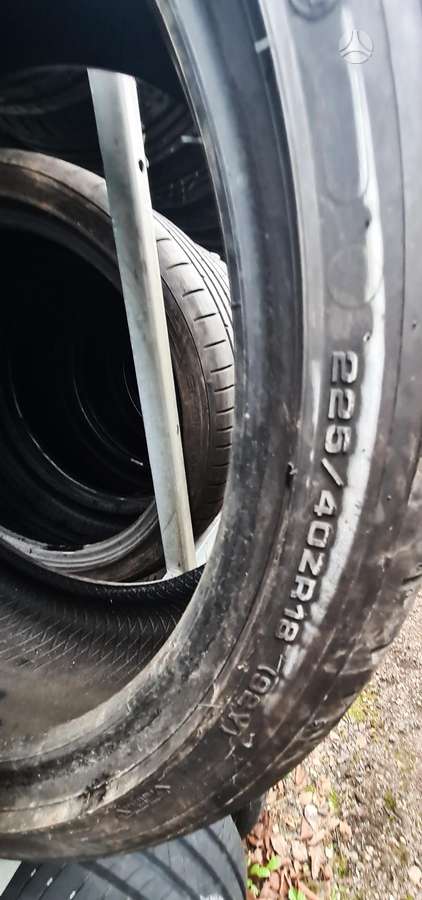 Dunlop, vasarinės 225/40 R18