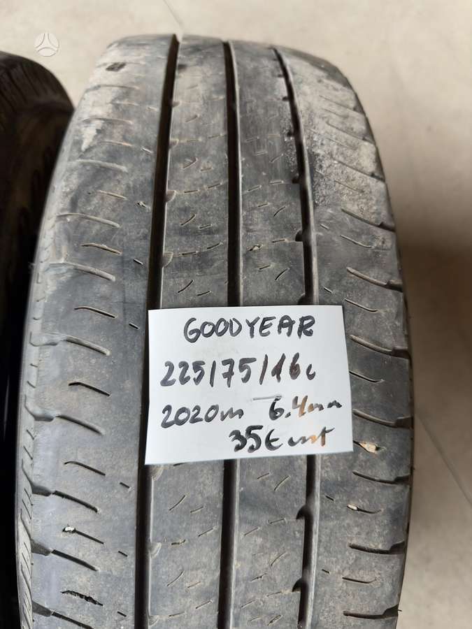 Goodyear, summer 225/75 R16