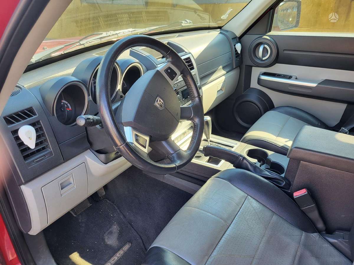 Dodge Nitro rezerves daļās