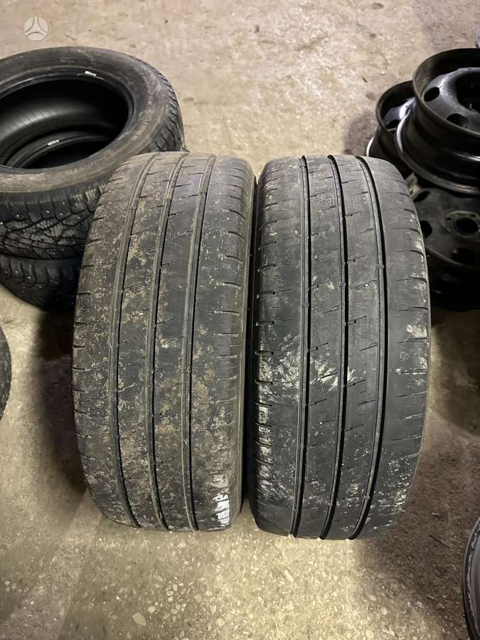 Nokian, vasarinės 225/55 R17