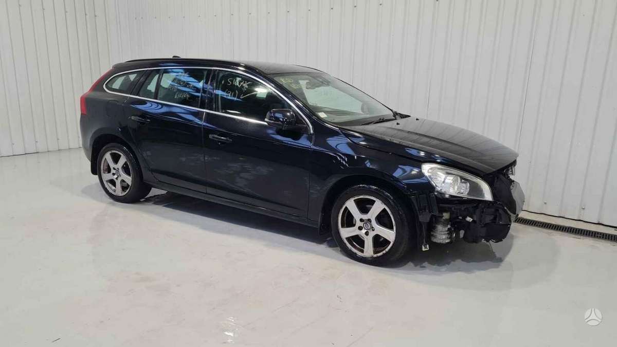 Volvo V60 Visos volvo dalys d5204t3 452 26