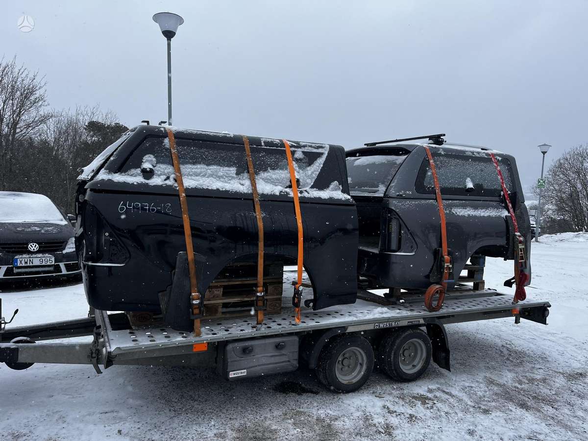 Toyota Hilux kėbulo dalys