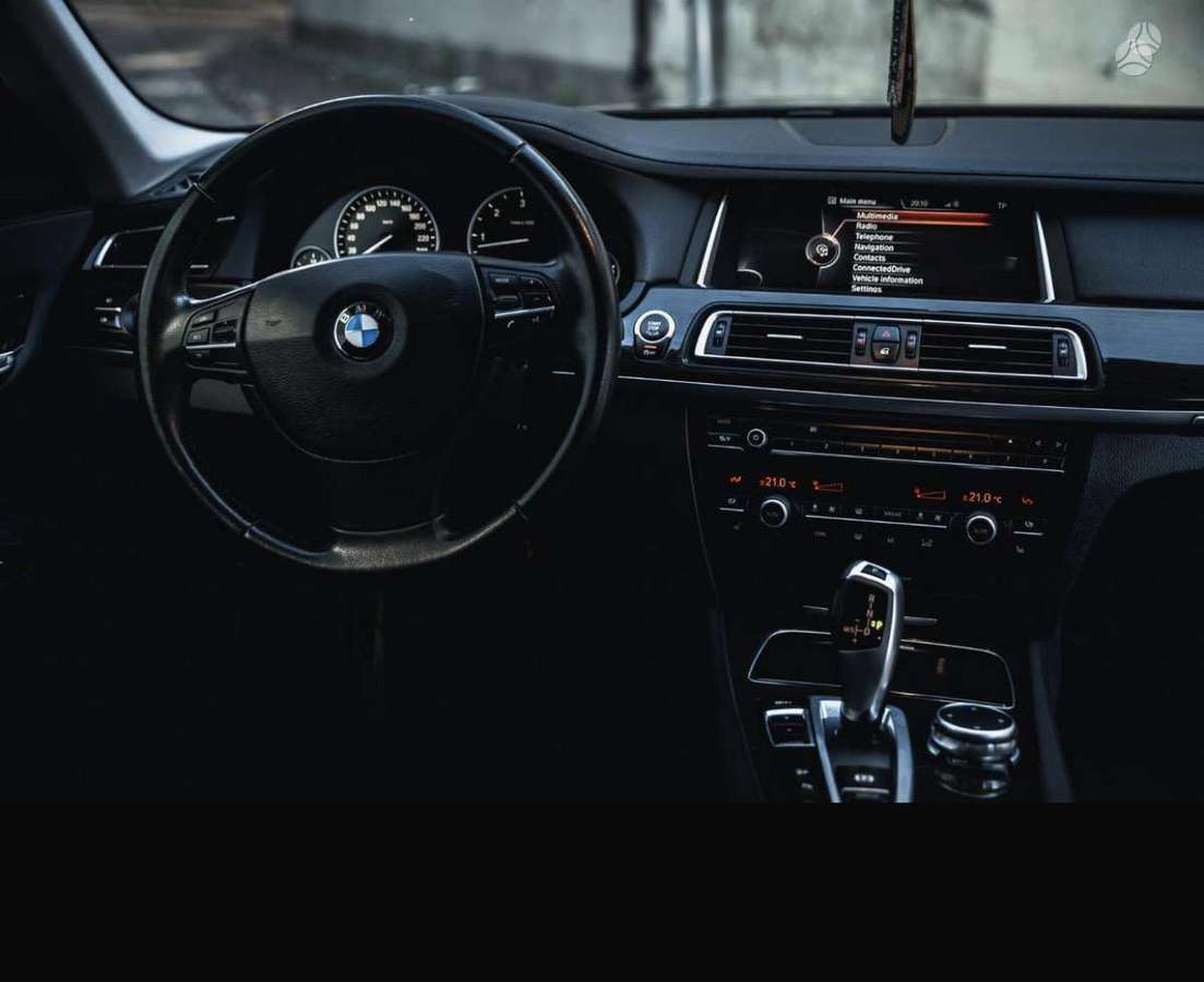 BMW 730, 3.0 l., Седан