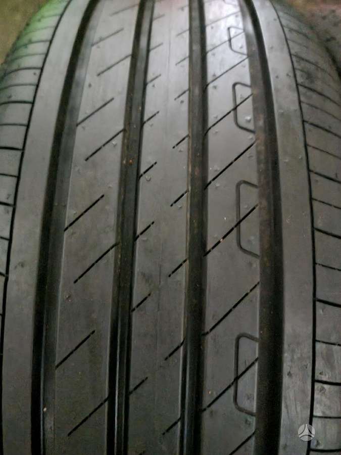 Goodyear, летние 215/50 R18