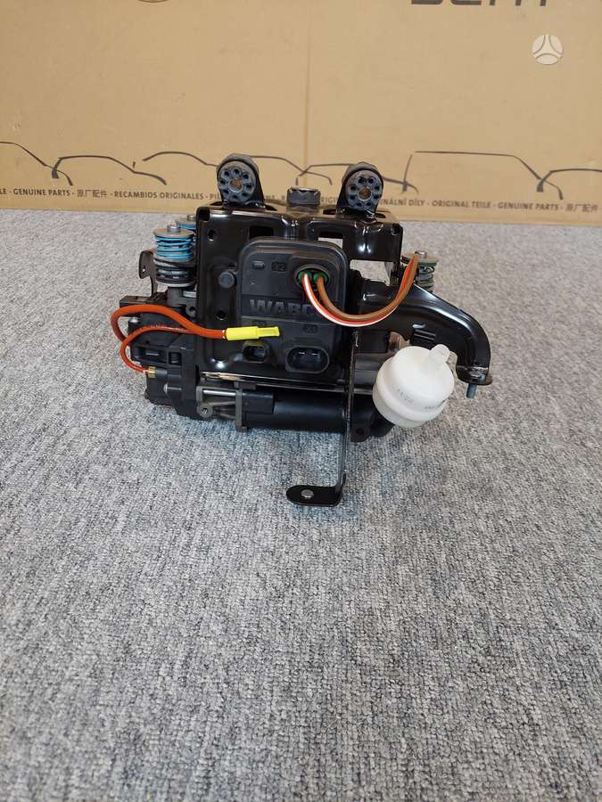 Audi RS Q8, 4M8941036F, lights