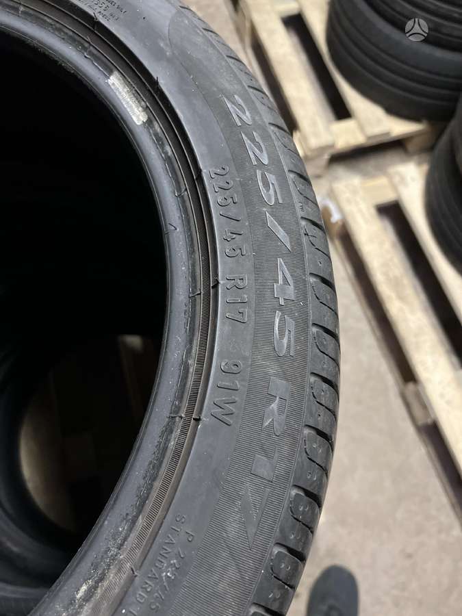 Pirelli Cinturato P7, summer 225/45 R17