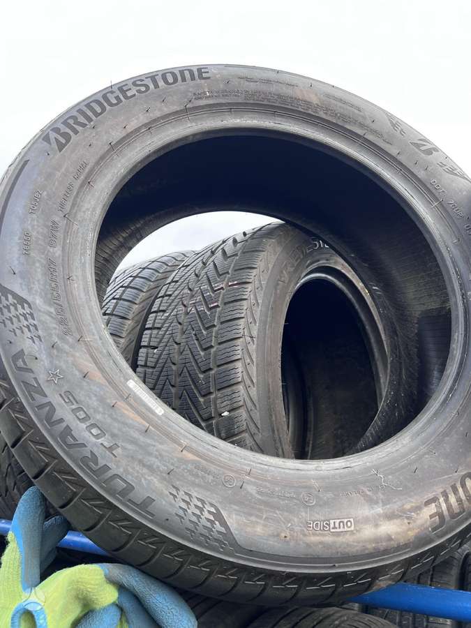 Bridgestone Turanza T005, летние 225/55 R17