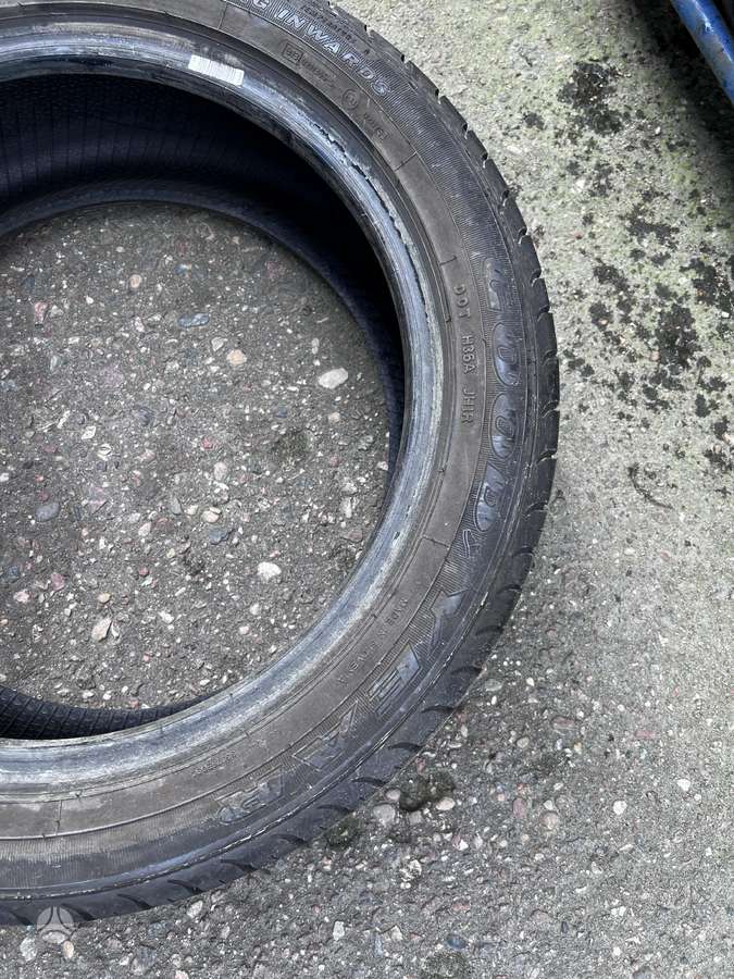 Goodyear Efficientgrip, summer 215/50 R17