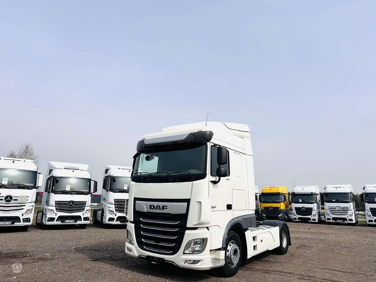 DAF XF 480 su Hidraulika, double sleeper