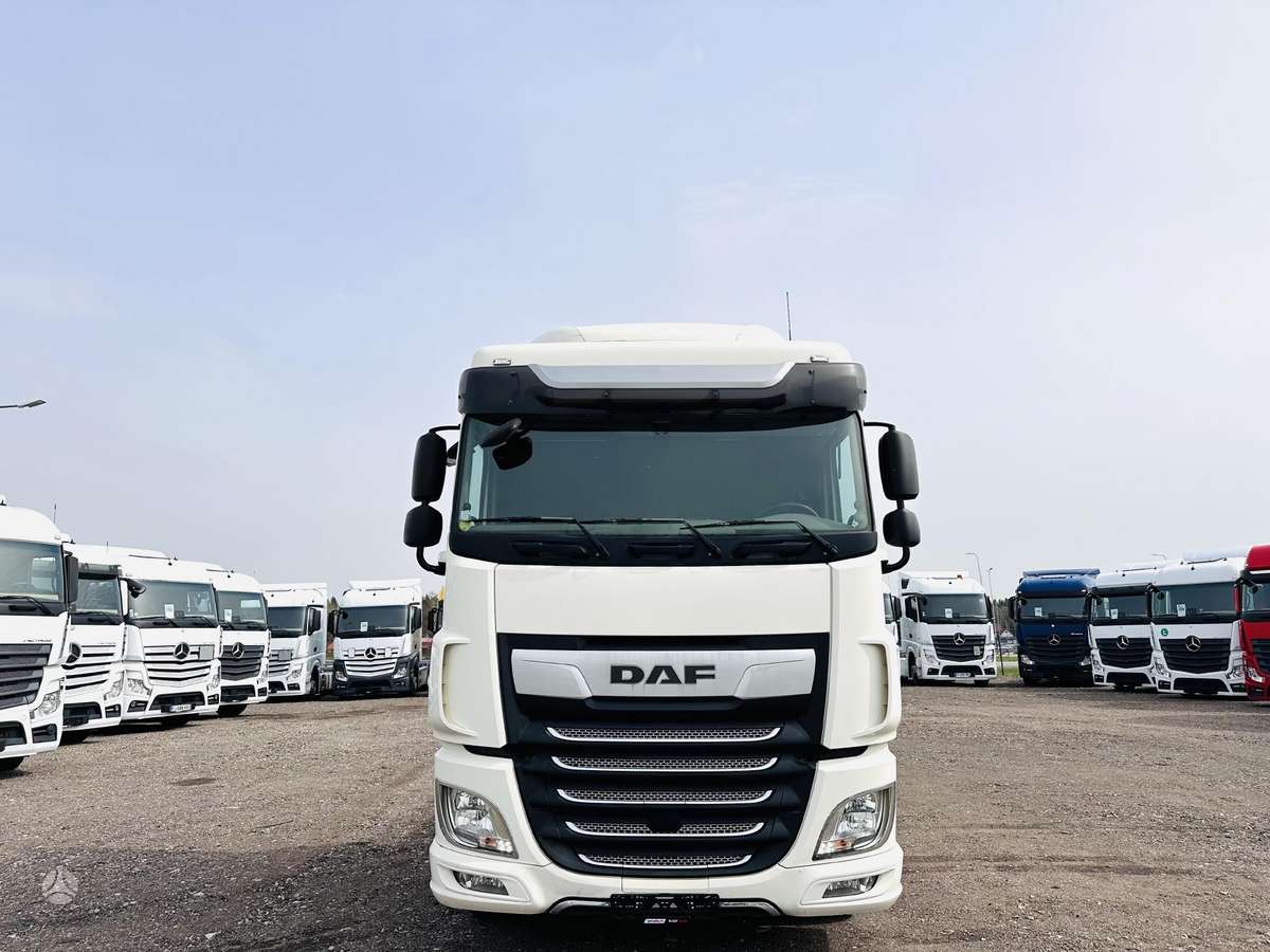 DAF XF 480 su Hidraulika, double sleeper